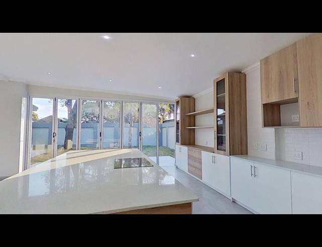 5 BEDROOM HOUSE FOR SALE IN WIERDA PARK